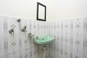 Ashwani Lodge by OYO Rooms