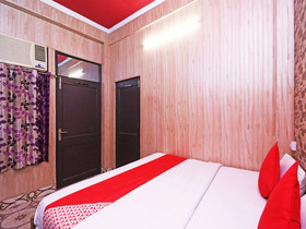 Hotel Anuradha Palace by OYO Rooms
