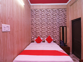 Hotel Anuradha Palace by OYO Rooms