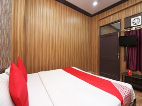 Hotel Anuradha Palace by OYO Rooms