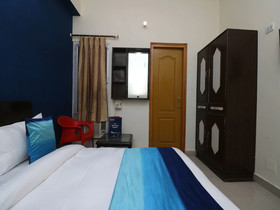 Hotel Blue Empire