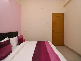 Hotel Blue Empire