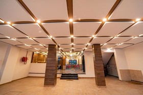Hotel Divine Residency