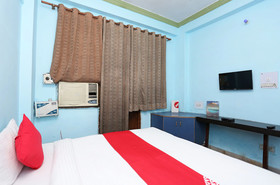 Hotel Dolphin by OYO Rooms