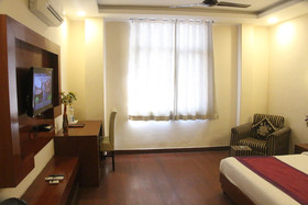 Hotel Dream Land & Bar