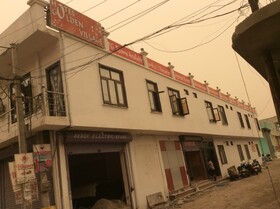 Hotel Golden Village