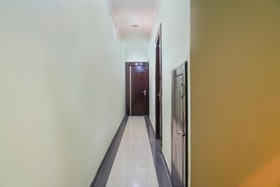 Hotel Grand Inn by OYO Rooms