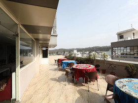 Hotel Jagat Inn by OYO Rooms
