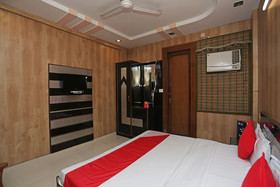 Hotel Lajja Palace by OYO Rooms