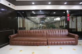 Hotel Le Central by OYO Rooms