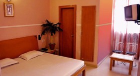Hotel Queen