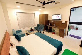Hotel The Heights