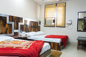 Hotel Yatri Niwas