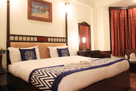 Khanna Palace