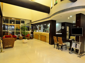 Lakshyas Hotel