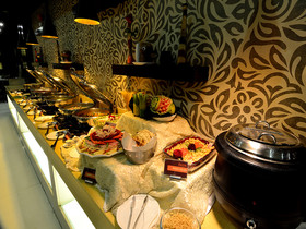 Lakshyas Hotel