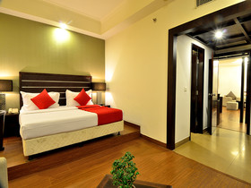 Lakshyas Hotel