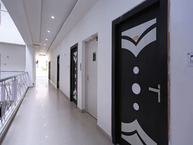 Laxmi Sadan Residency by OYO Rooms