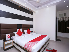 Laxmi Sadan Residency by OYO Rooms