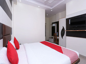 Laxmi Sadan Residency by OYO Rooms
