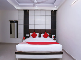 Laxmi Sadan Residency by OYO Rooms