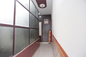 Narayani Guest House by OYO