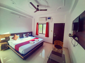 Orchid Hotel