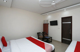 Pearl by OYO Rooms