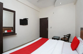 Pearl by OYO Rooms