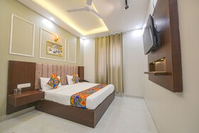 Relax Inn Palace By Fabhotel