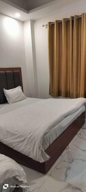 Shrivari Kaushik Palace