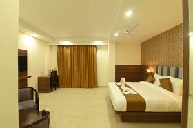 Stallion Hotel