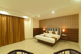 Stallion Hotel