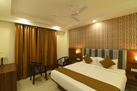 Stallion Hotel