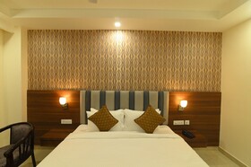 Stallion Hotel