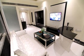 Udman Haridwar by Ferns N Petals