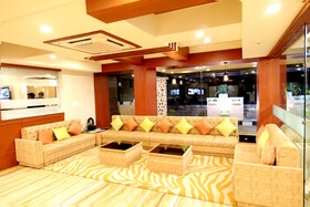 Udman Haridwar by Ferns N Petals
