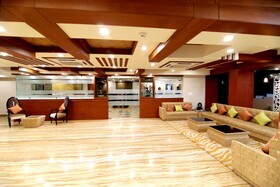 Udman Haridwar by Ferns N Petals