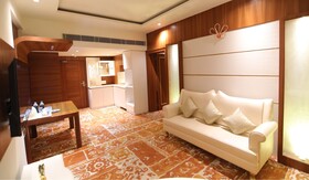 Udman Haridwar by Ferns N Petals