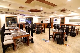 Udman Haridwar by Ferns N Petals