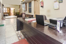 Yatra Guest House by OYO Rooms