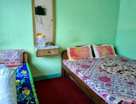 Hotel Himshikhar
