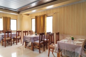 Hotel SNR Grand