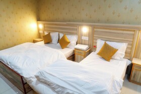 Hotel SNR Grand