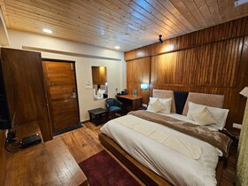 Hotel Yoga Badrinath Dham
