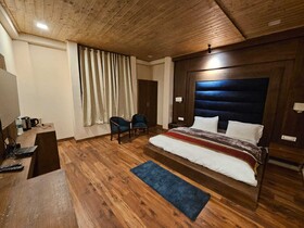 Hotel Yoga Badrinath Dham