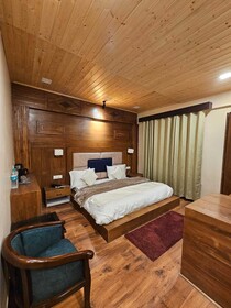 Hotel Yoga Badrinath Dham