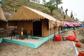 Dhanolti Camps