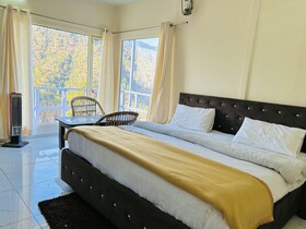 In Apple Estate