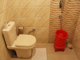 Capital O 3600 Hotel Royal Windsor